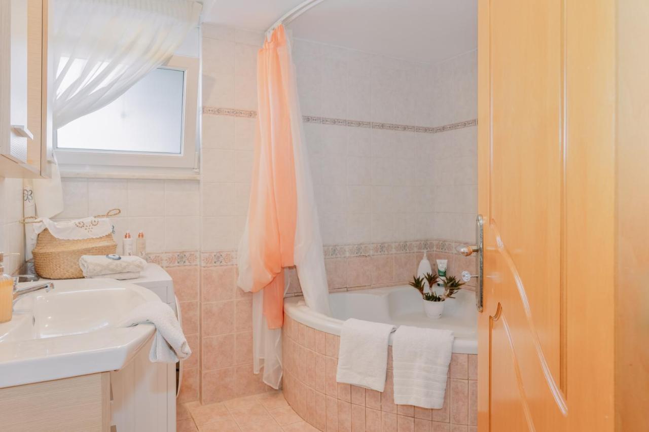 Propodes Luxury Villa 파스티다 외부 사진